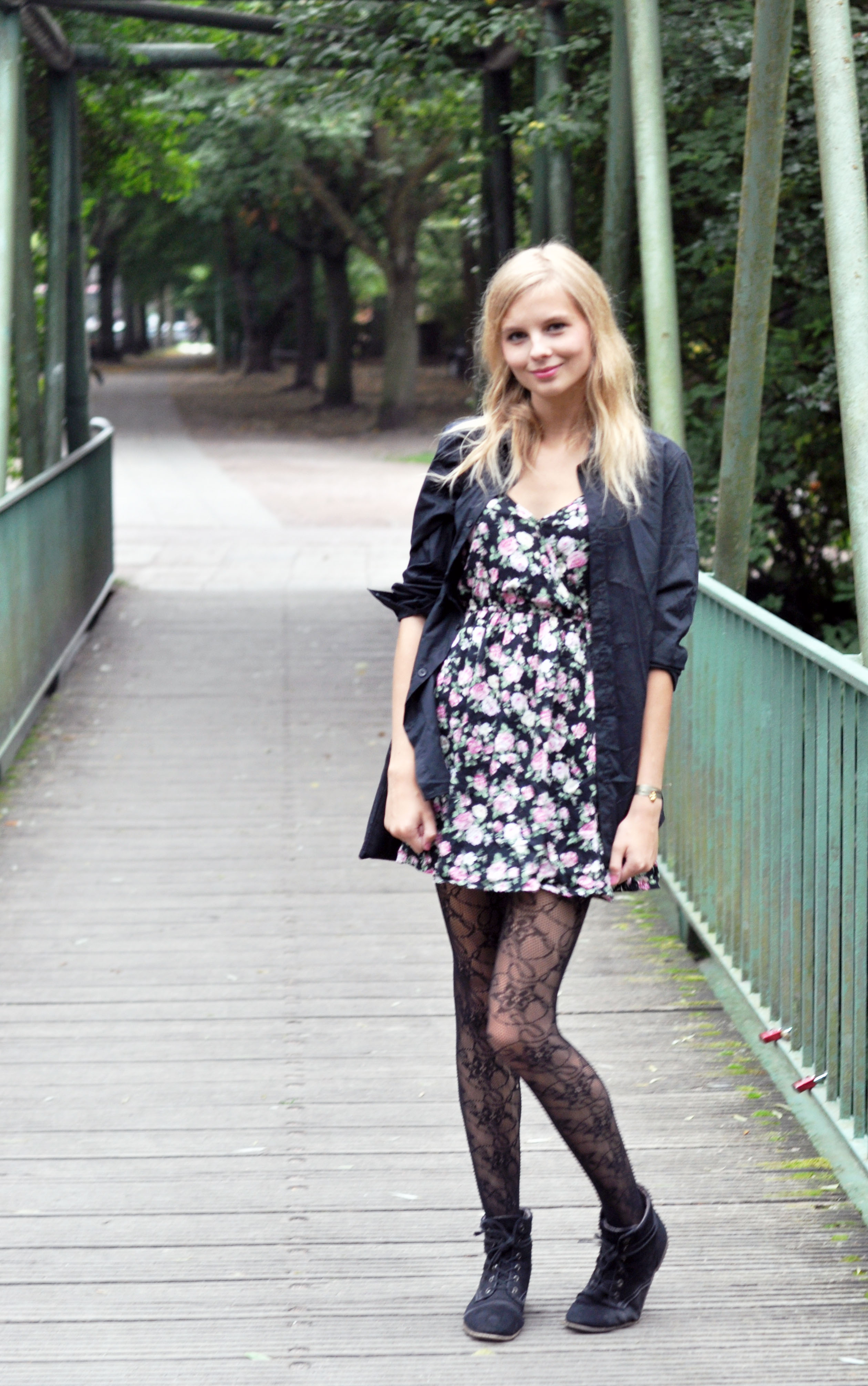 Welche Schuhe Zu Schwarzem Kleid